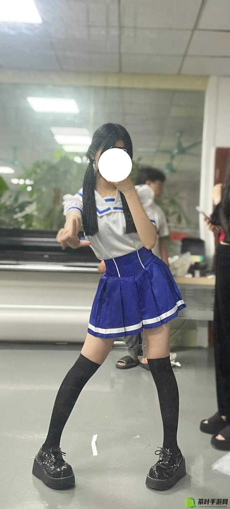 从校服衣袖看到葡萄怎么办之我该如何应对这种情况